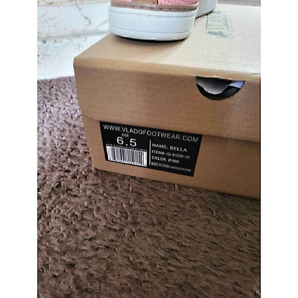 Vlado Women's Bella Casual Sneakers from Finish Line, Pink, Sz. 6.5 - Picture 3 of 3